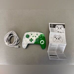 Nintendo Switch Animal Crossing New Horizons Wireless Controller